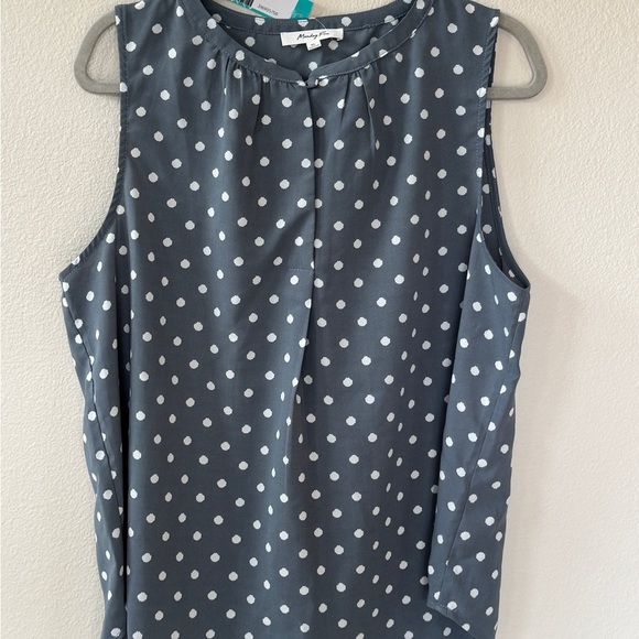 Navy Polka Dot Sleeveless Top - Picture 4 of 8